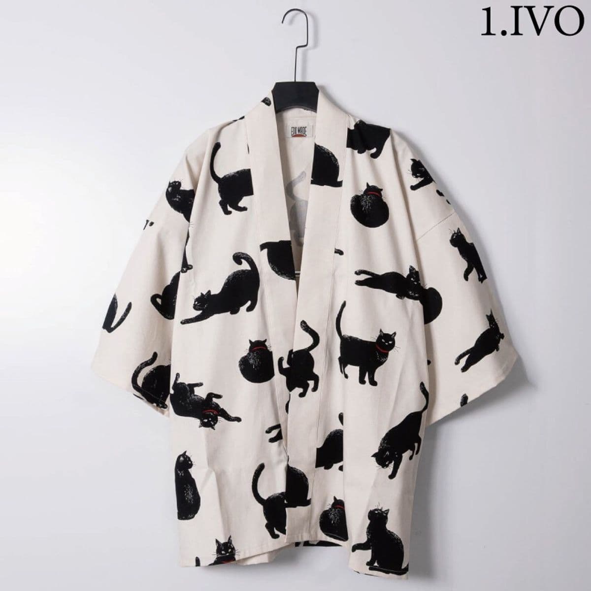 Haori A-I-M motif chats noirs sur ivoire, coton, Made in Japan
