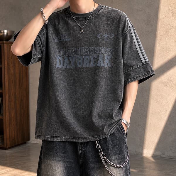 T-shirt Vintage Print